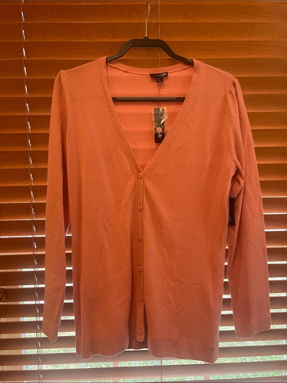 East Fifth Light Coral Pink Classy yet So Soft V-Neck Button Cardigan Lg (OL2)